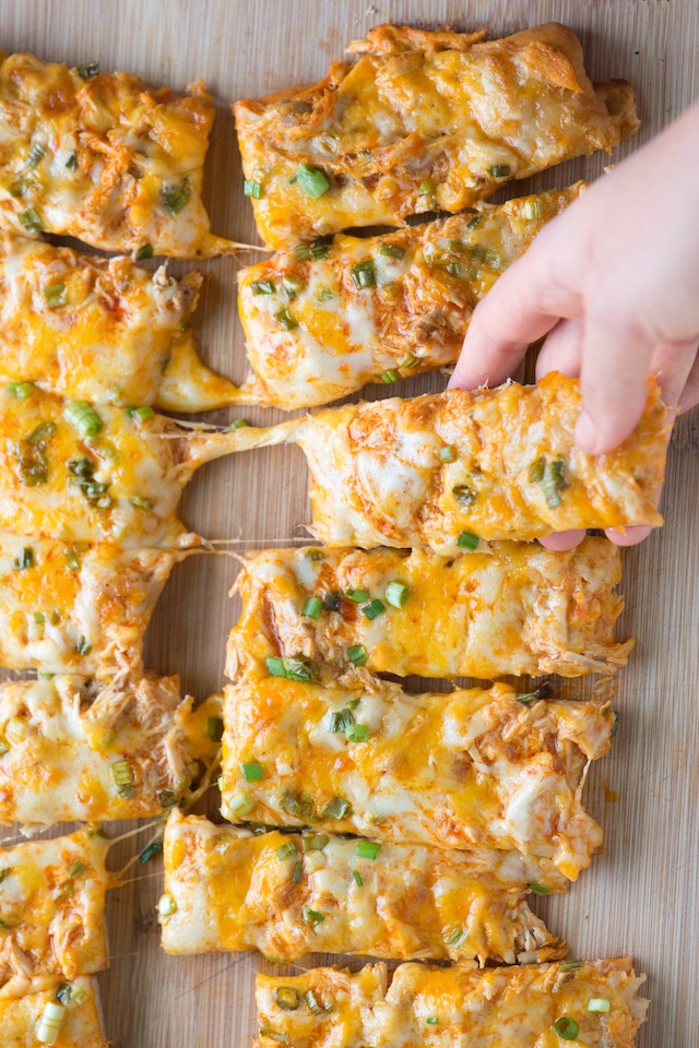 Buffalo-Pizza-Sticks-1