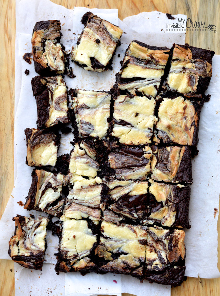 Salted-Caramel-Toffee-Cream-Cheese-Brownies