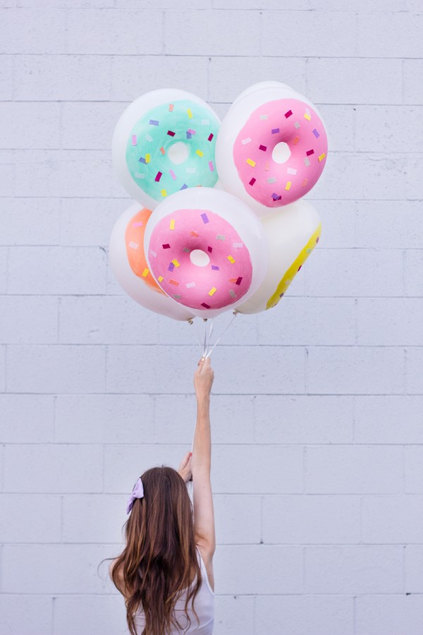 DIY-Donut-Balloons5-600x900