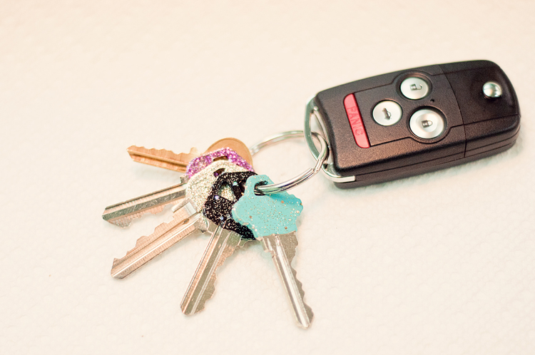 glitter key 2