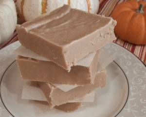 Peanut-Butter-Fudge-Recipe-640x517-300x242