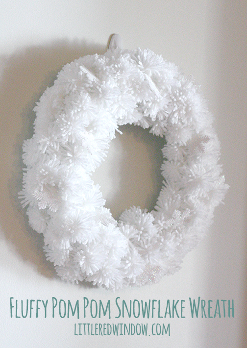 pompom_snowflake_wreath_littleredwindow05