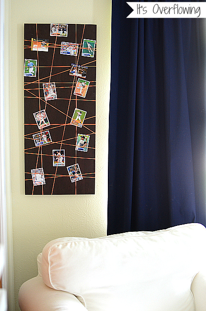 Simple-Bulletin-Board-for-Boys-Room