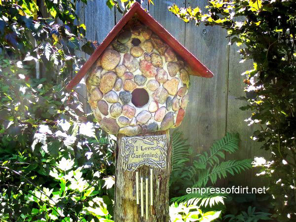 StonebirdhouseIlovegardeningcrW