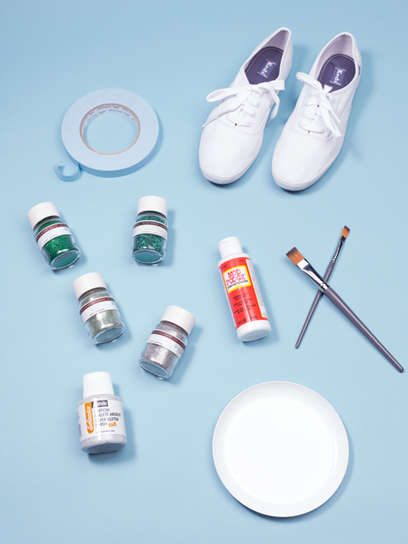 01-diy-glitter-sneakers