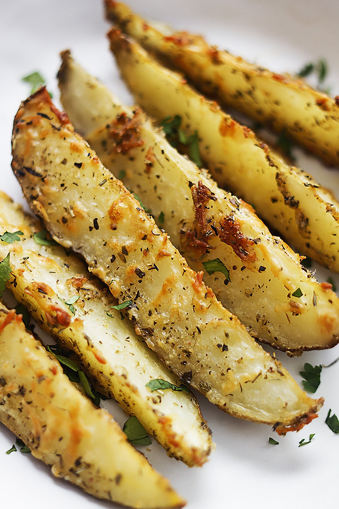 baked-parmesan-potato-wedges-4