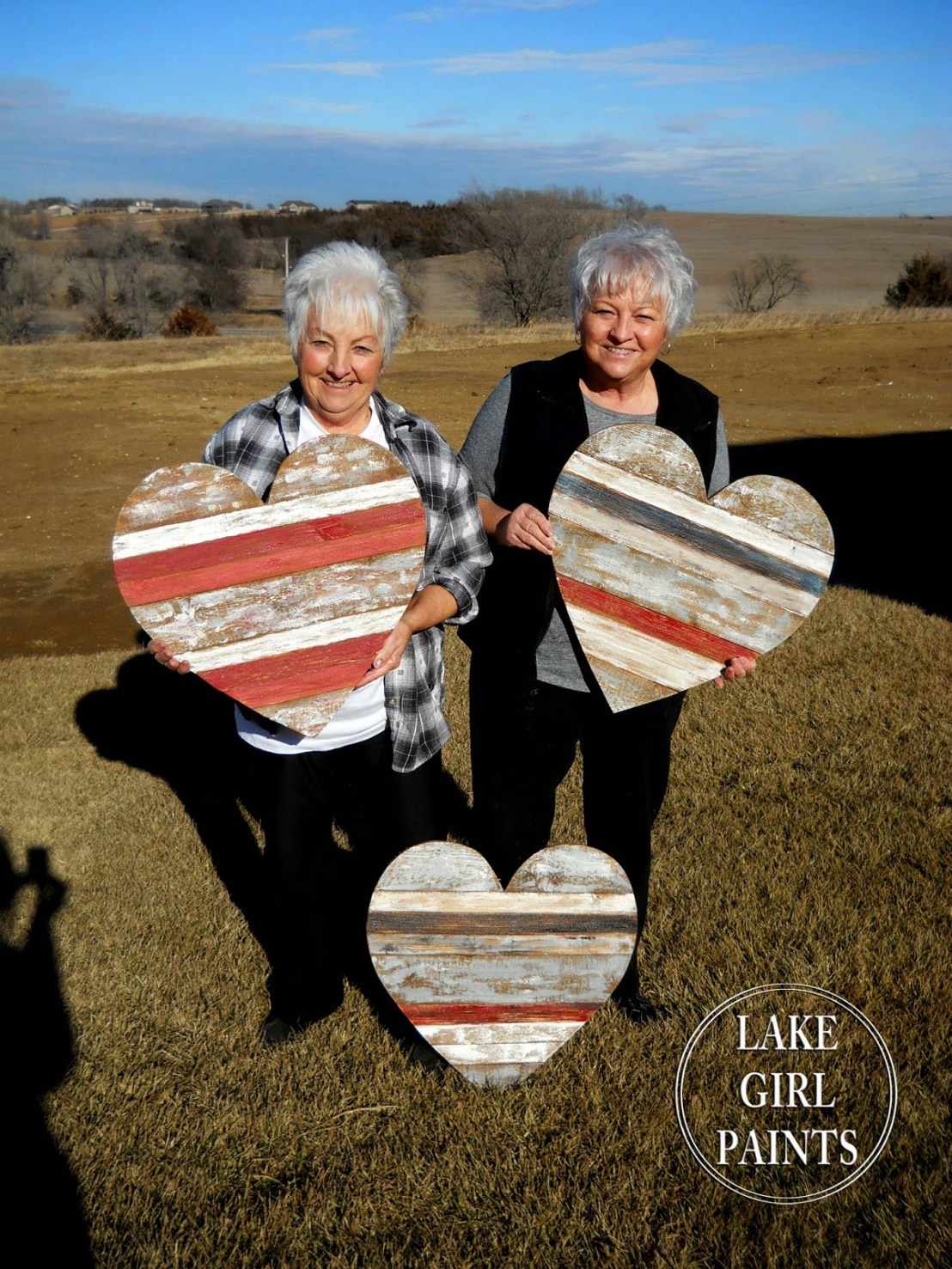 Nana and Cheryl with heart hanging