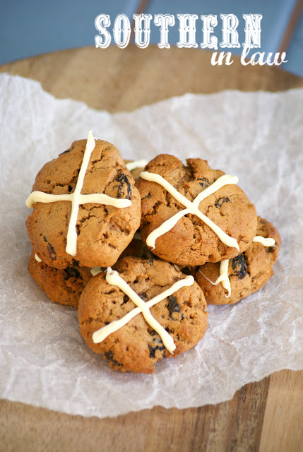 Healthier Hot Cross Bun Cookies Recipe - low fat, gluten free, healthy, easter cookies recipe, low fat, sugar free