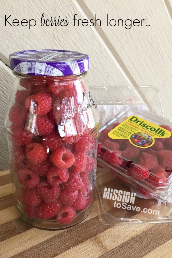 keep-berries-fresh-longer-in-a-jar.jpg