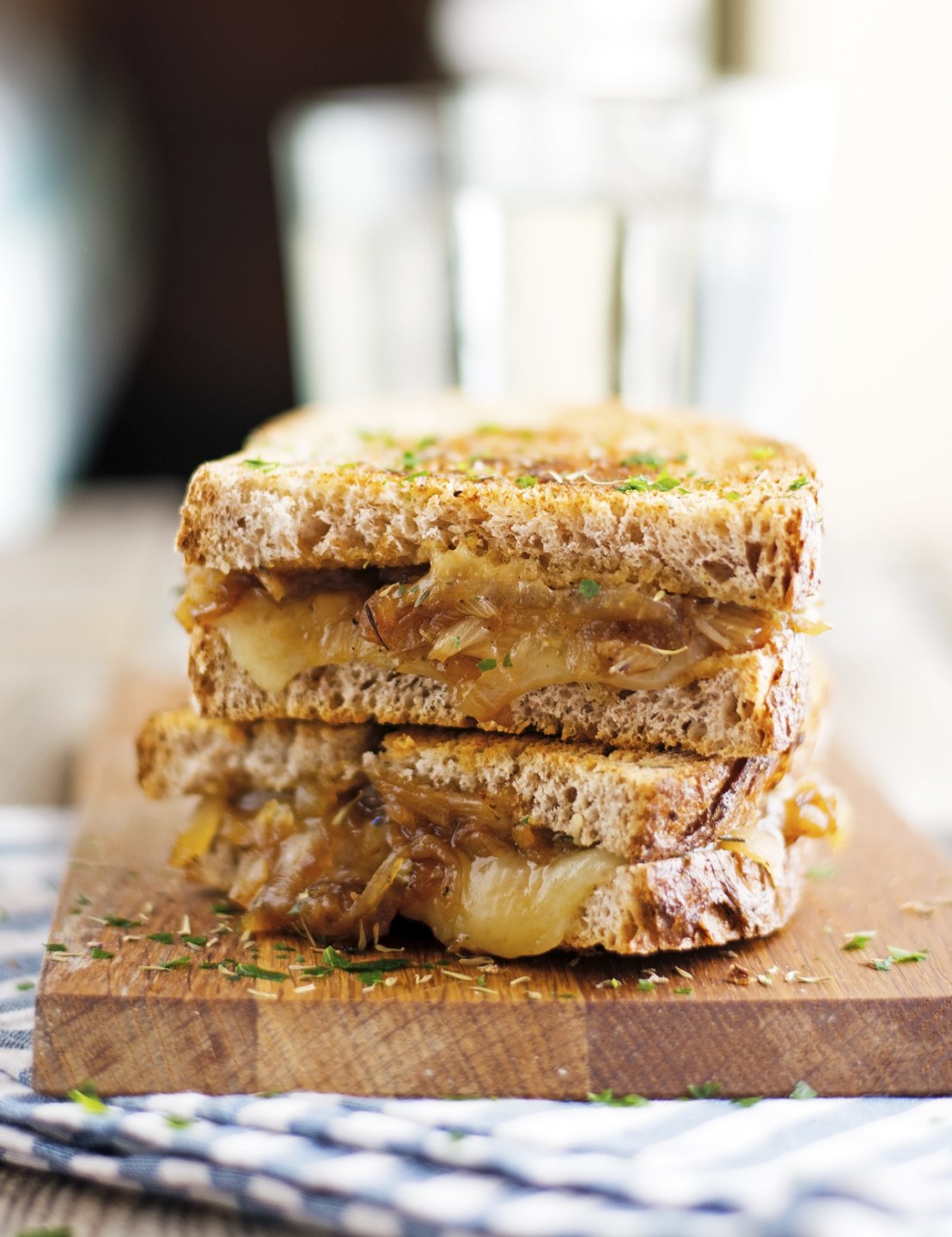 French-Onion-Soup-Grilled-Cheese