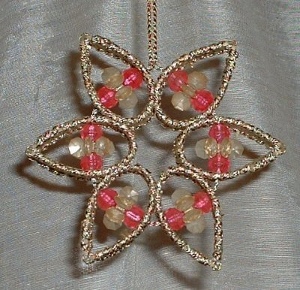 Plastic-Canvas-Sun-Catcher-2