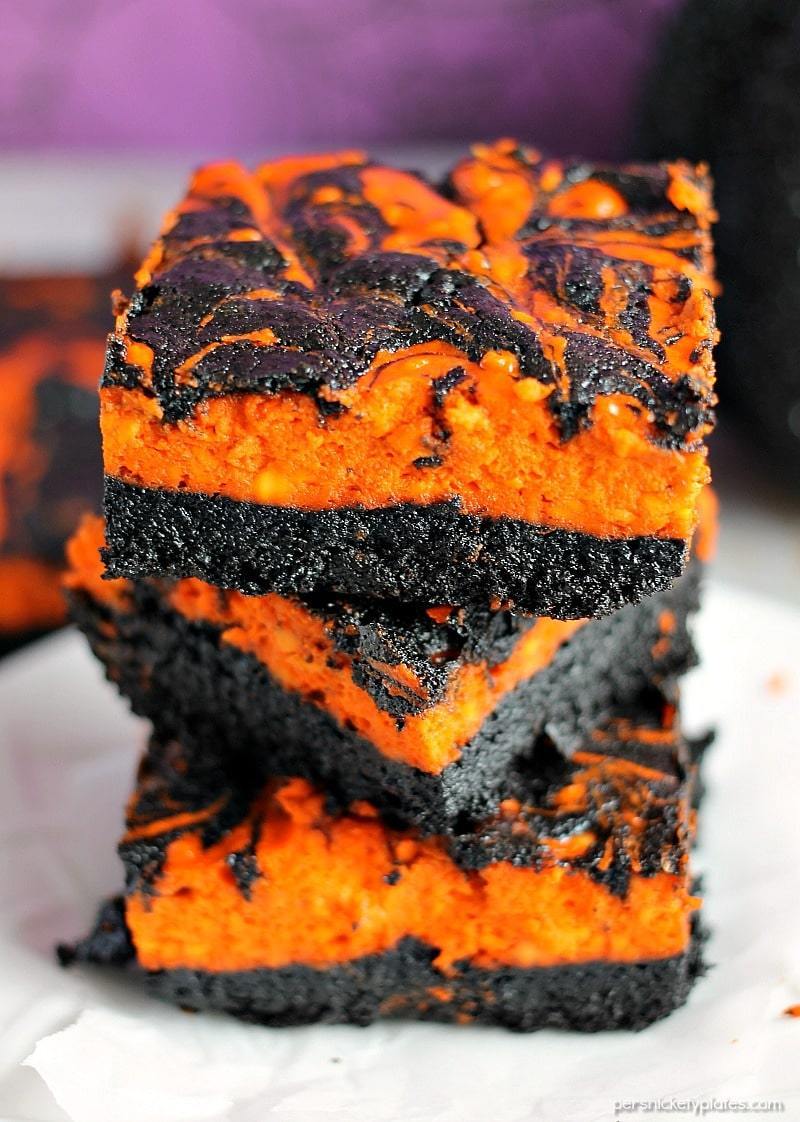 halloween-cream-cheese-swirl-brownies3.jpg