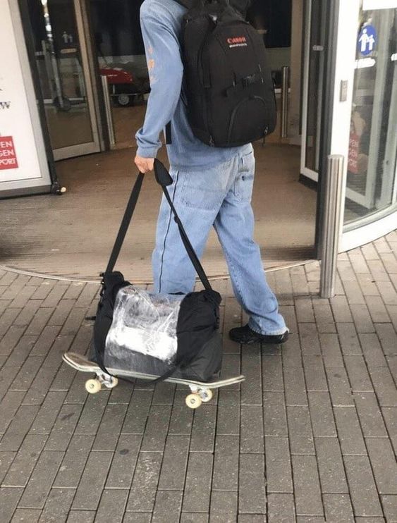 5ac62d79a97b7ef268a8a7016321d7b8